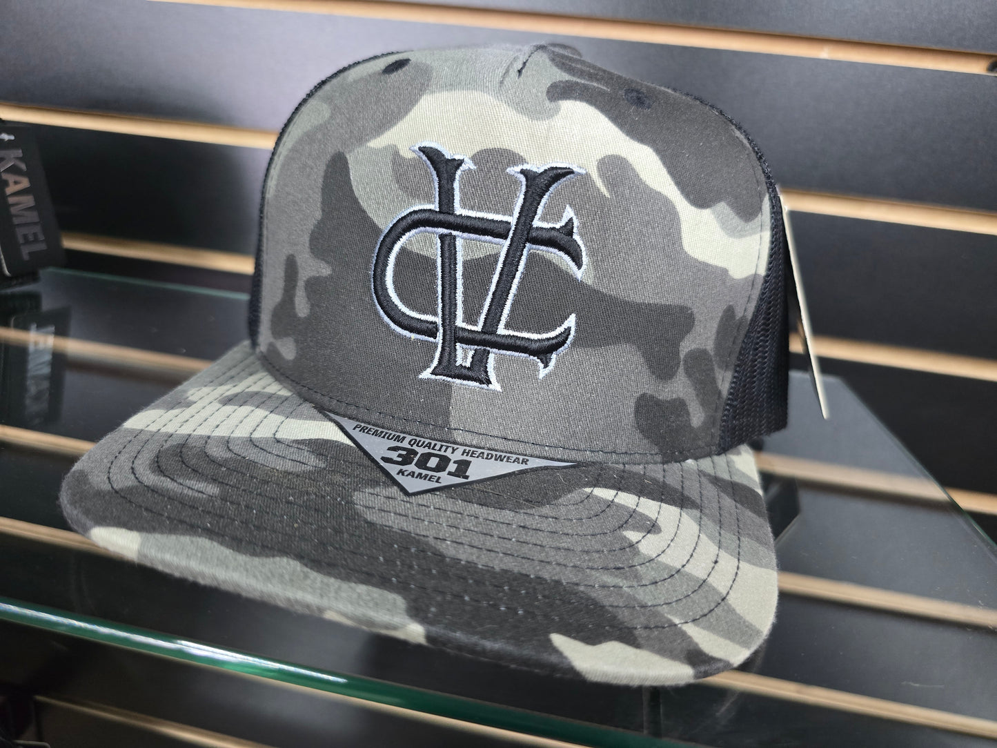 Monogram VC - Camo