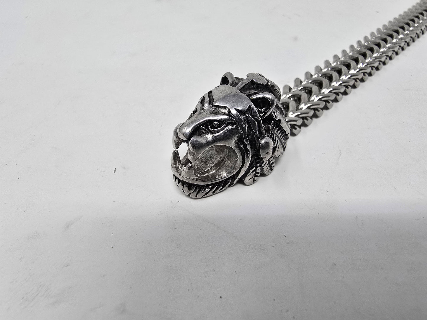 DBS0021