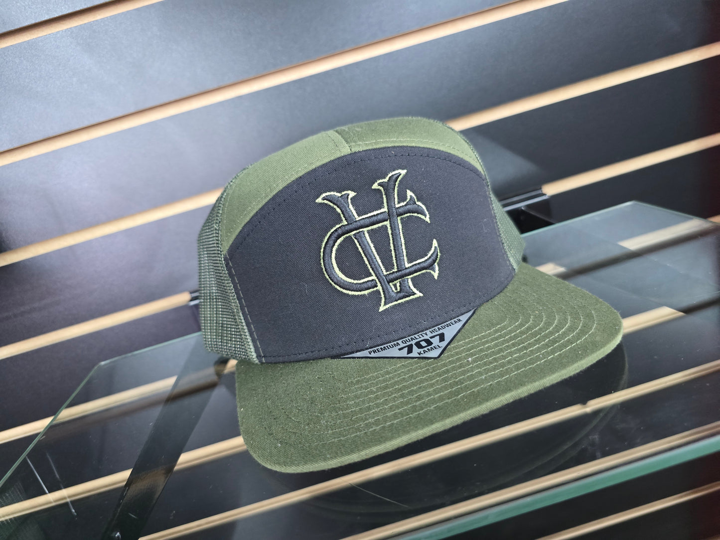 Monogram VC - Black / OD Green