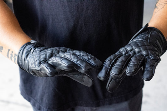 8423.00 - Mens Full Finger Diamond Stitch Gloves