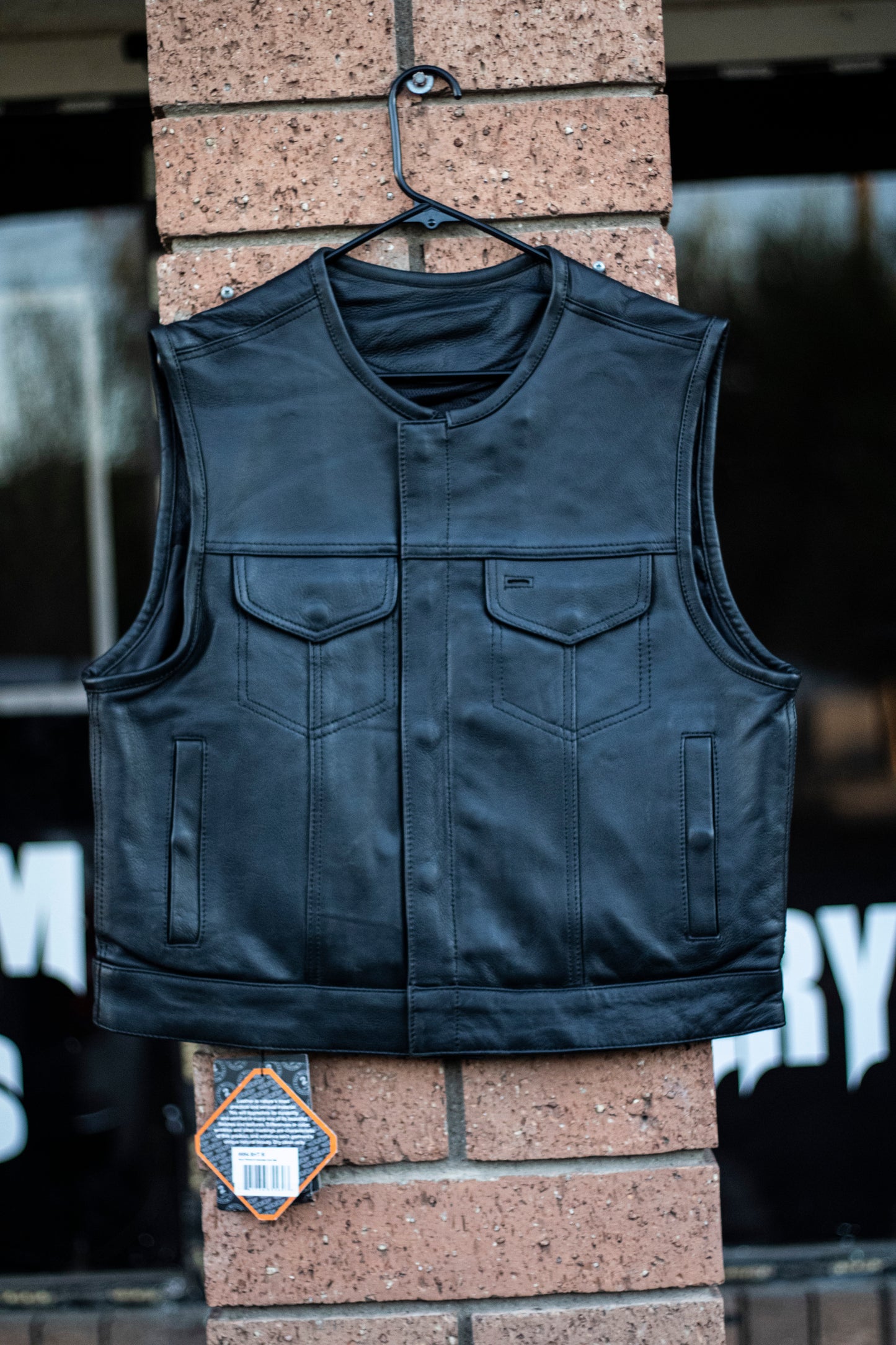 Lowcut - Mens Short Leather Club Vest